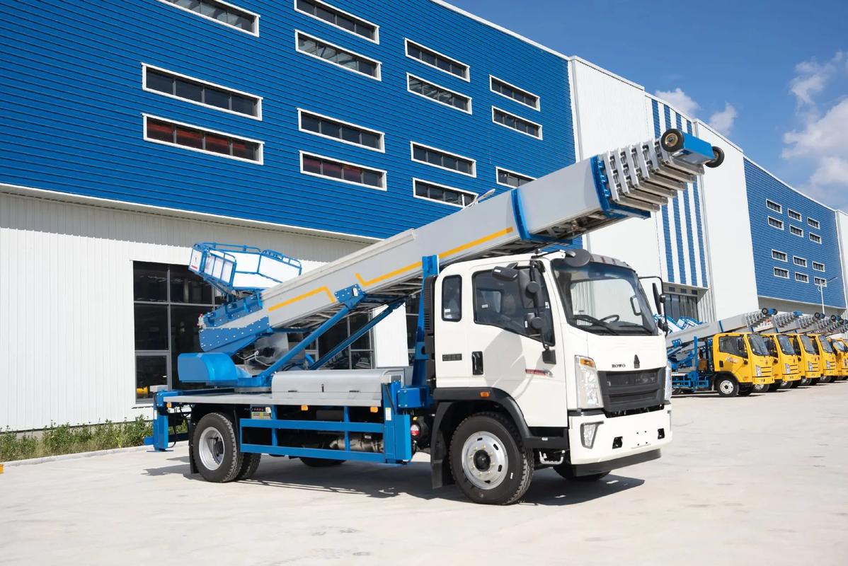 双牌出租云梯车高空作业车 建筑垃圾搬运